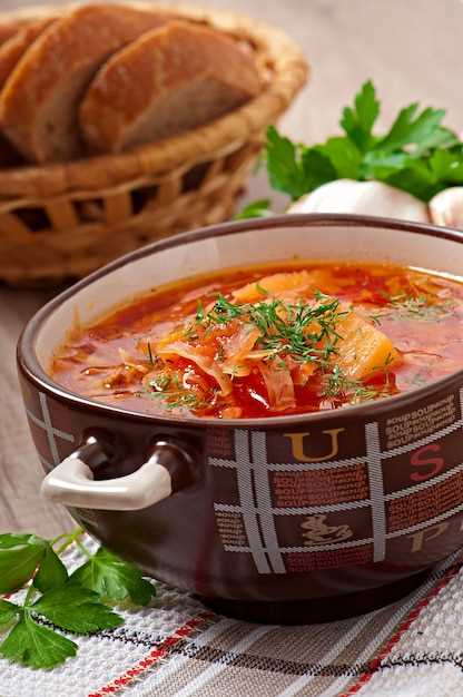 Добавление специй и зелени: секреты насыщенного вкуса