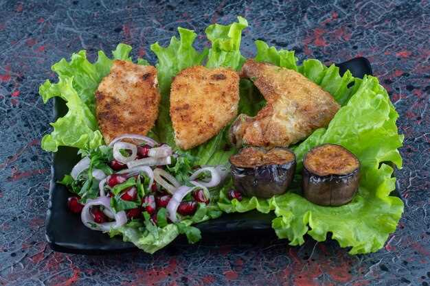 Рецепты салатов с копченой курицей и сухариками