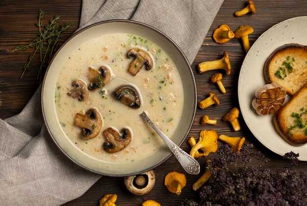 Осенние рулеты с грибами и сыром – пошаговое приготовление