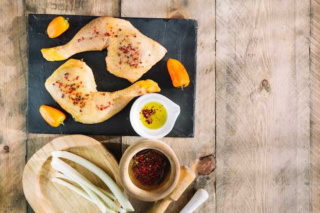 Точная технология приготовления мяса по французски с курицей