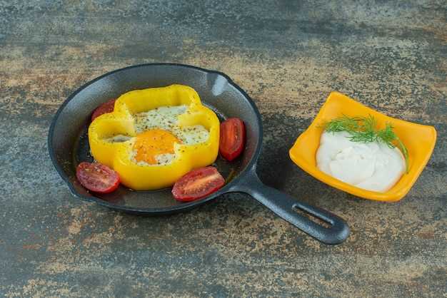 Подготовка продуктов и их сочетание для пышного омлета