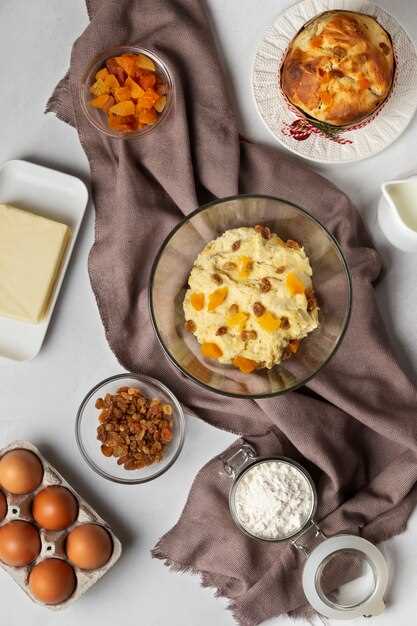 Подбор основных продуктов: мука, сухари, изюм и специи